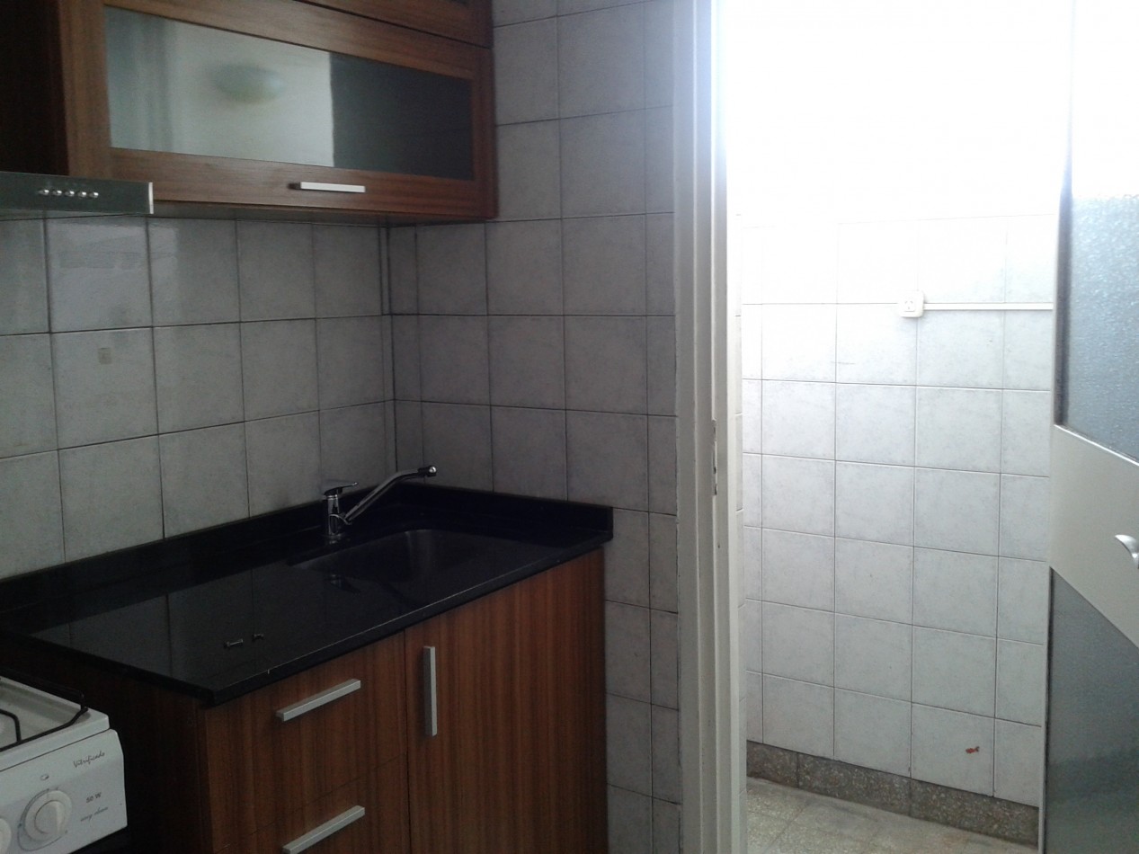 DEPARTAMENTO C/ BALCON AL CONTRAFRENTE, ZONA FACULTADES. ALQUILADO!
