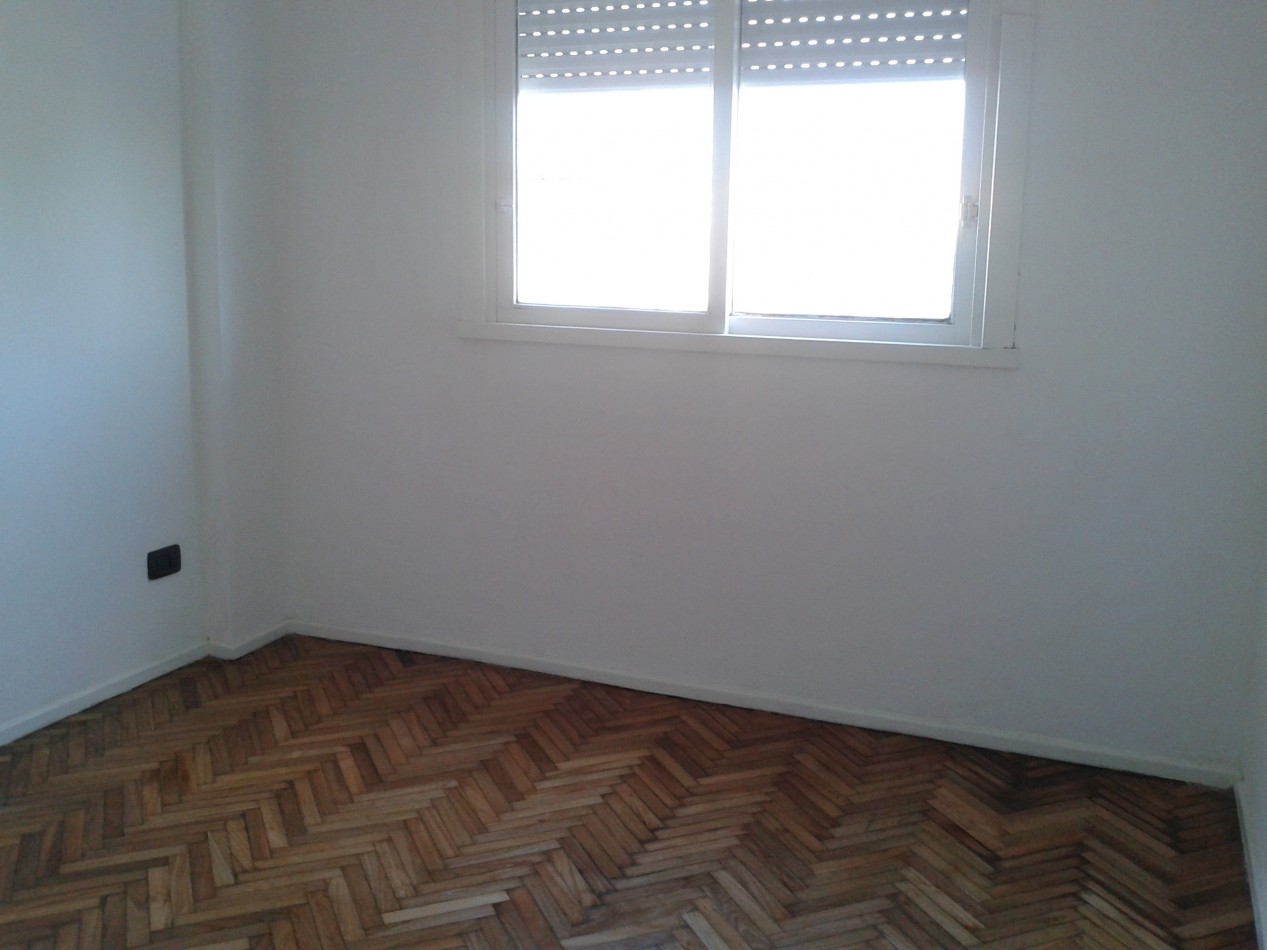 DEPARTAMENTO C/ BALCON AL CONTRAFRENTE, ZONA FACULTADES. ALQUILADO!