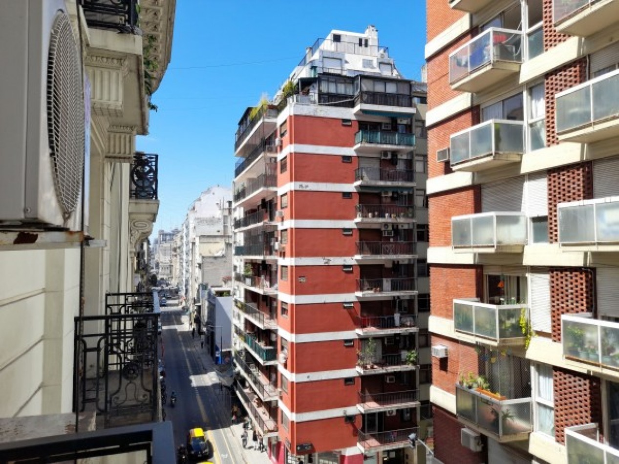 Departamento de estilo y categoria, cerca de "Paseo La Plaza".