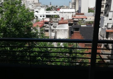Moderno Monoambiente c/ balcon y parrilla. ALQUILADO!