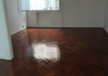 Enorme 2 Ambientes, Impecable y Cerca de Todo. ALQUILADO!